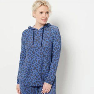 3/$30~ XL Cuddl Duds ribbed blue animal print hoodie